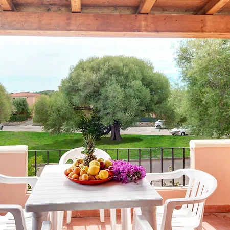 Residenza Gallura-3 By Interhome Apartamento