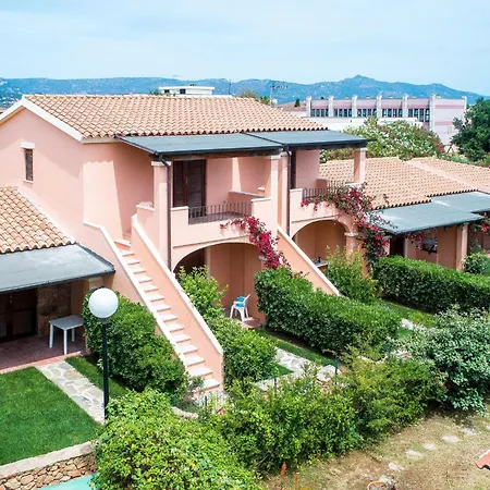 Apartamento Residenza Gallura-3 By Interhome